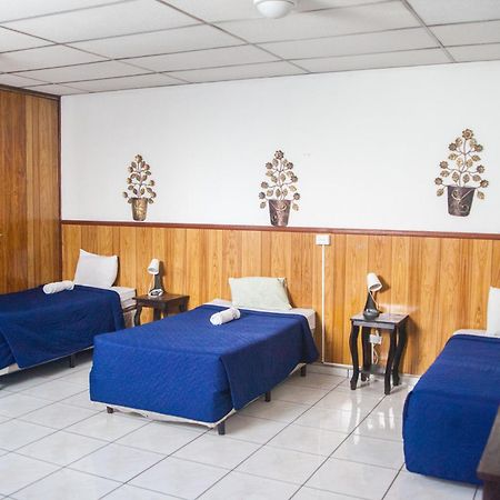 Hotel Manantiales El Salvador サンサルバドル エクステリア 写真