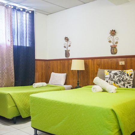 Hotel Manantiales El Salvador サンサルバドル エクステリア 写真